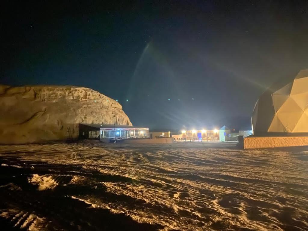 Waseem Luxury Camp Wadi Rum Exteriér fotografie
